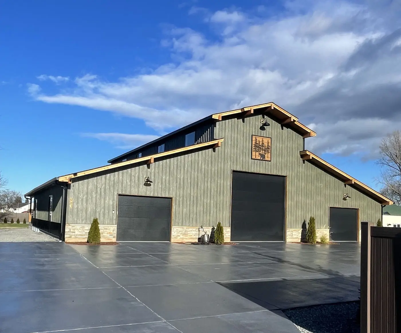 Custom Homes & Barndominiums — detail 4