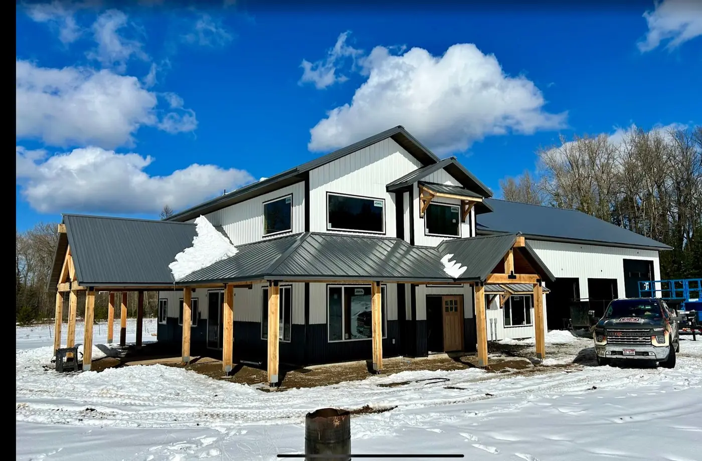 Custom Homes & Barndominiums — detail 7