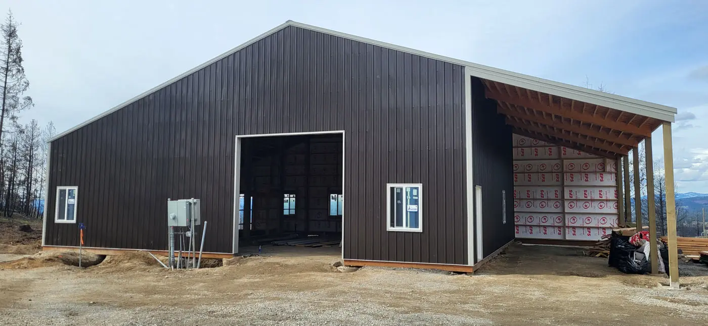 Shops, Pole Barns & Arenas — detail 2
